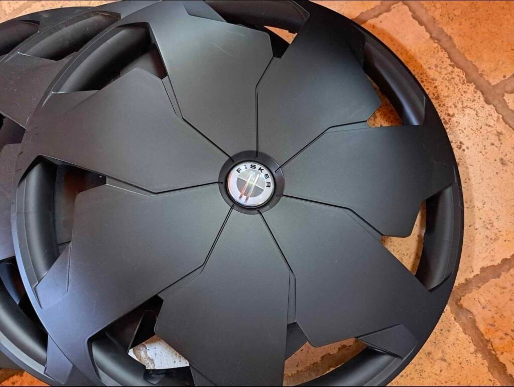 Fisker Ocean wheel caps w/ hubcaps